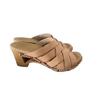 Dansko Tory Slides Sandals Beige Leather Woven Cutout Wedge Braided